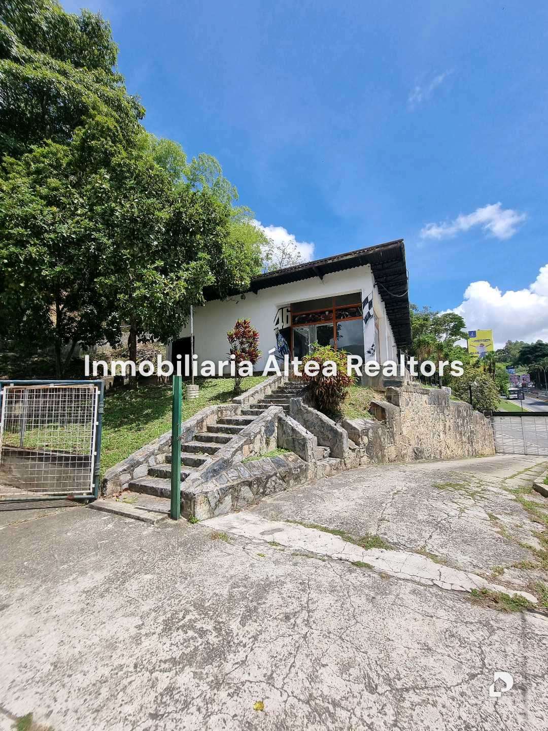 Terreno en La Trinidad, Caracas – 19