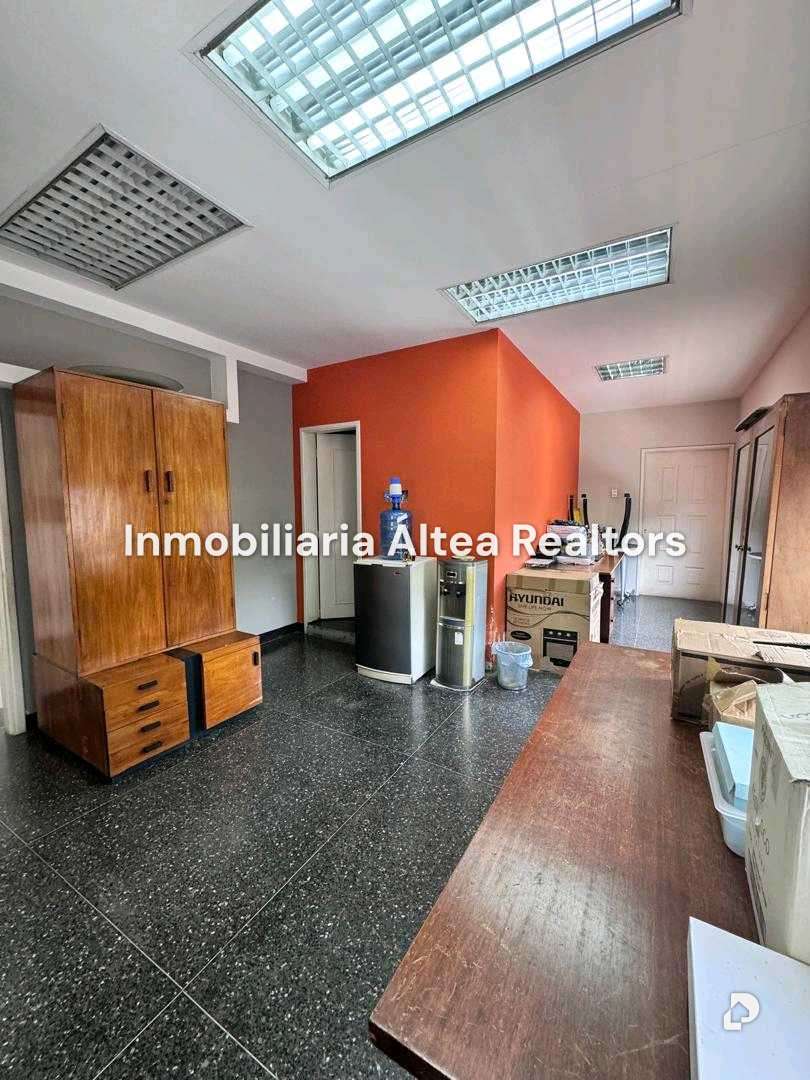 Terreno en La Trinidad, Caracas – 33