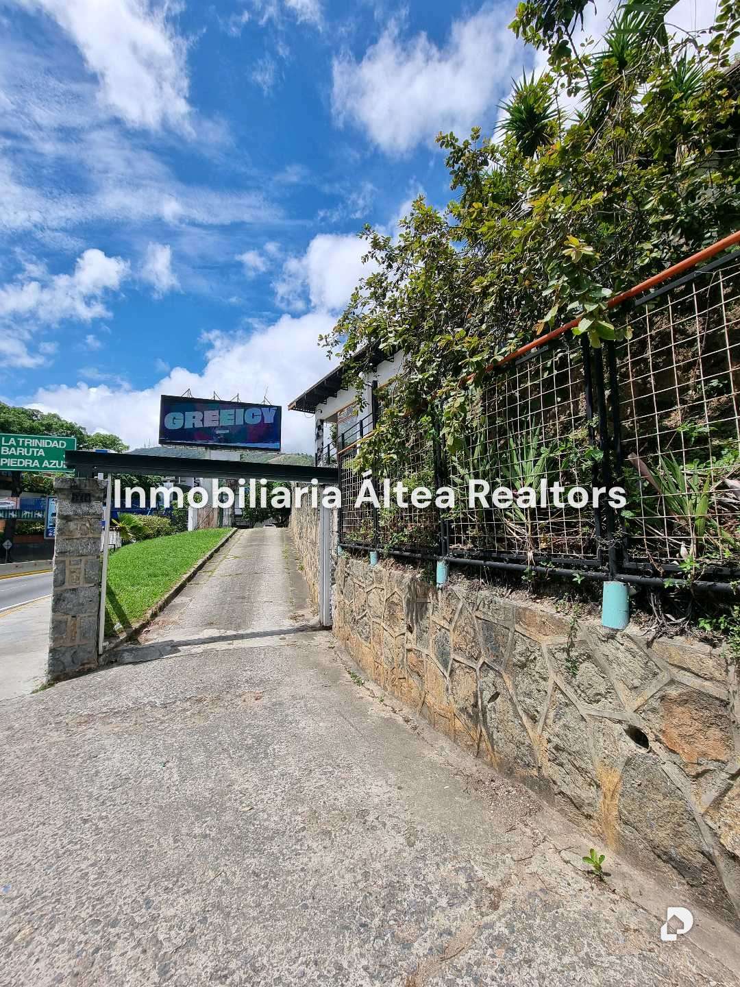 Terreno en La Trinidad, Caracas – 37