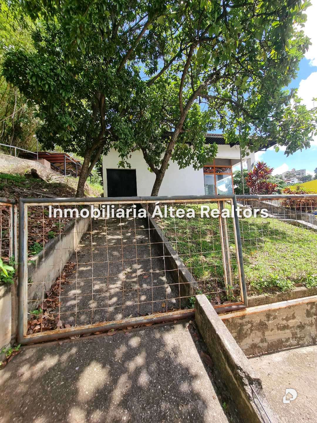 Terreno en La Trinidad, Caracas – 41