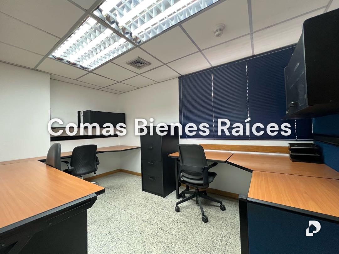 Oficina en La Castellana, Caracas – 4
