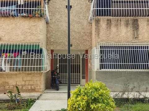 Apartamento en Bárbula, Naguanagua - 1