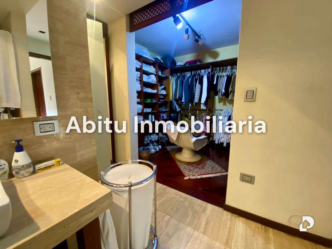 House in Alto Hatillo, Caracas – 22