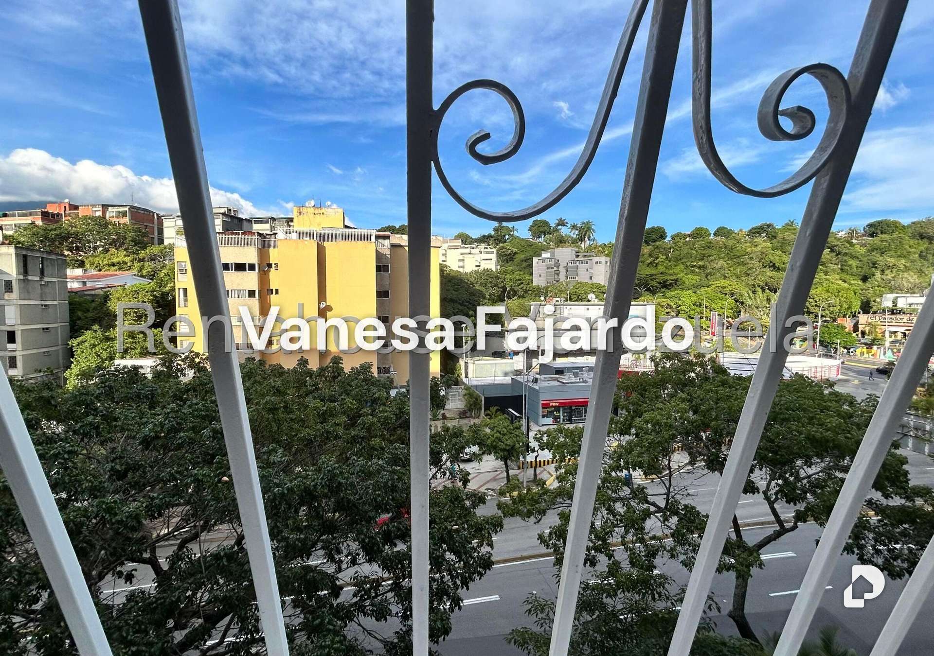 Apartamento en El Cafetal, Caracas – 18