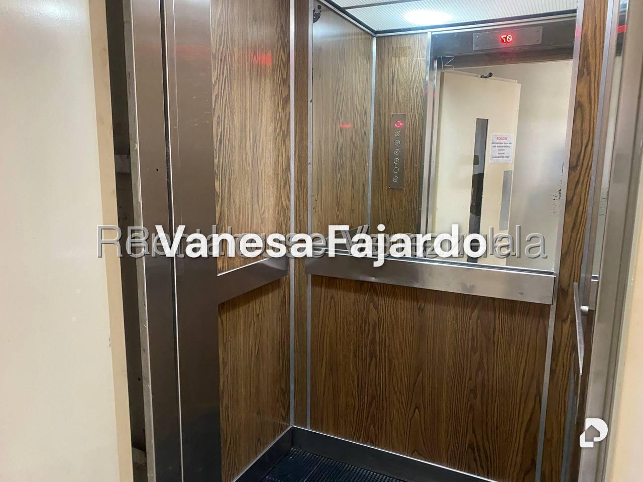 Apartamento en El Cafetal, Caracas – 2