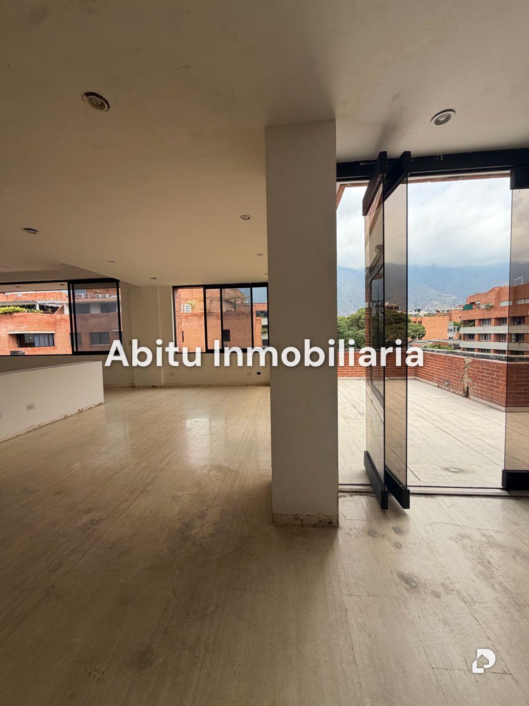Apartment in Campo Alegre, Caracas – 3