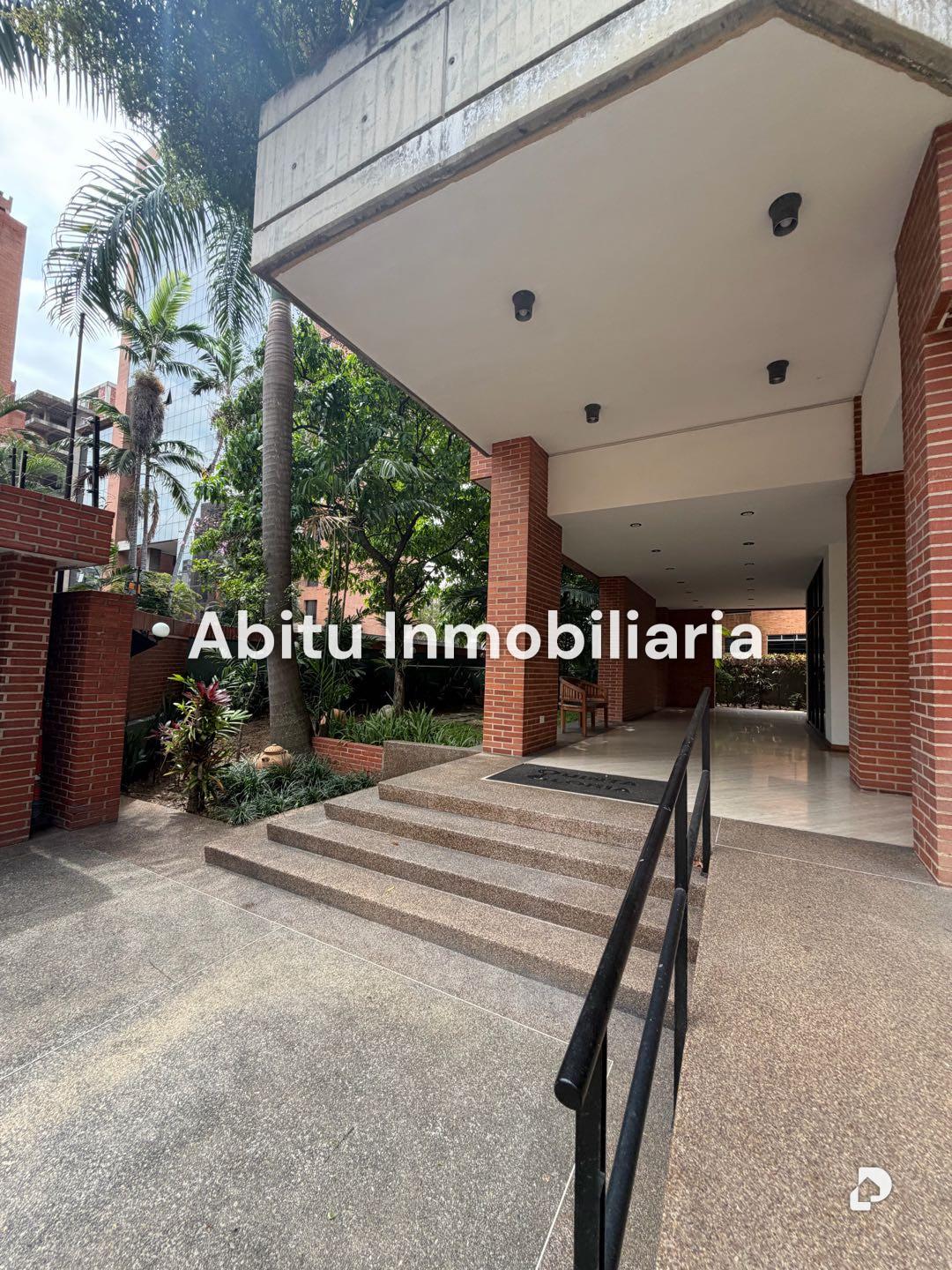 Apartment in Campo Alegre, Caracas – 2