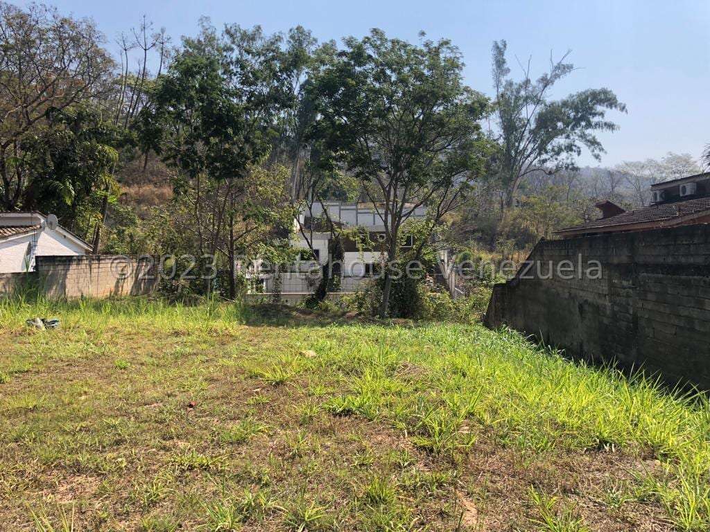 Terreno en Colinas de Guataparo, Valencia