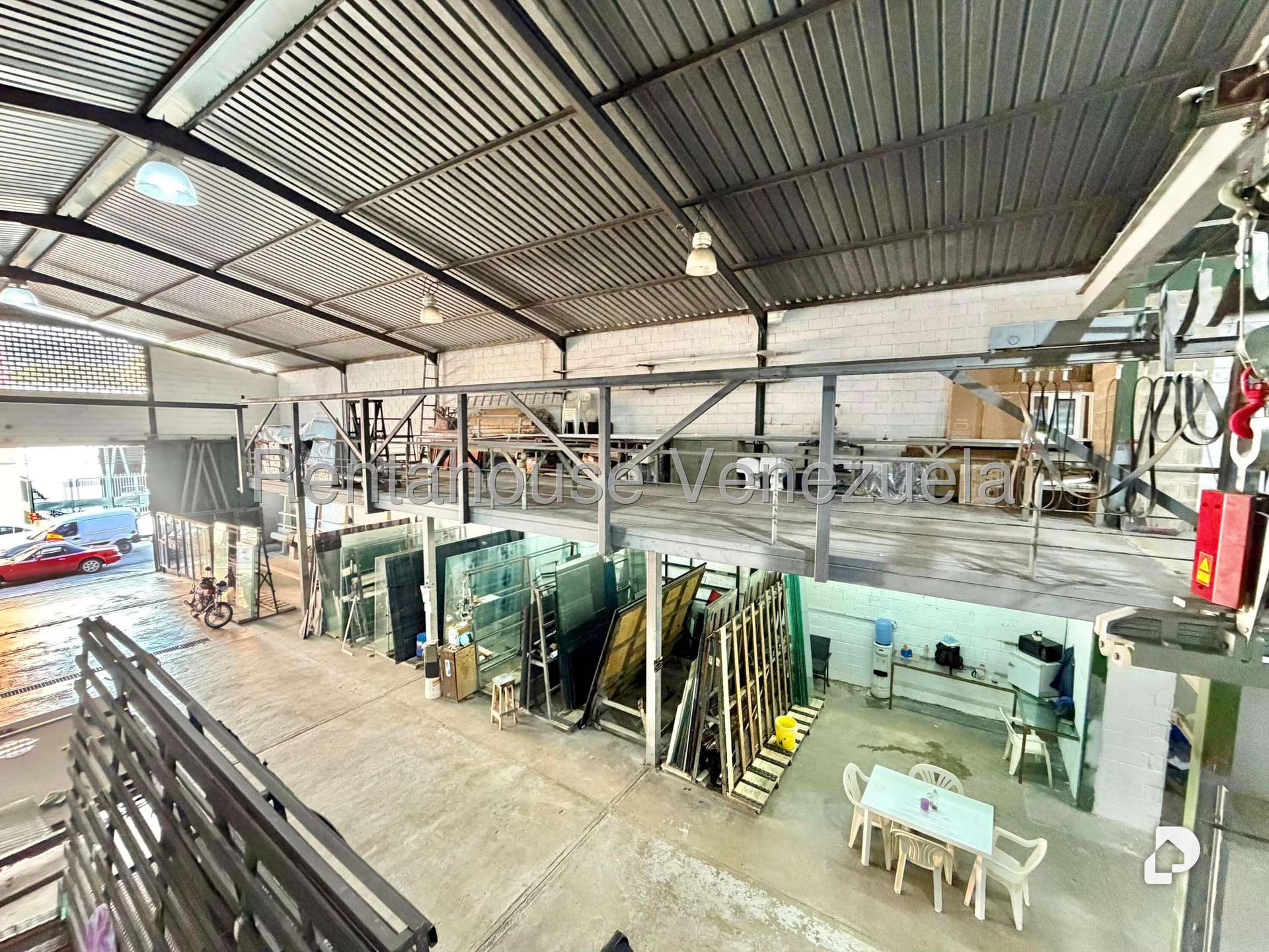 Local comercial en Catia, Caracas – 13