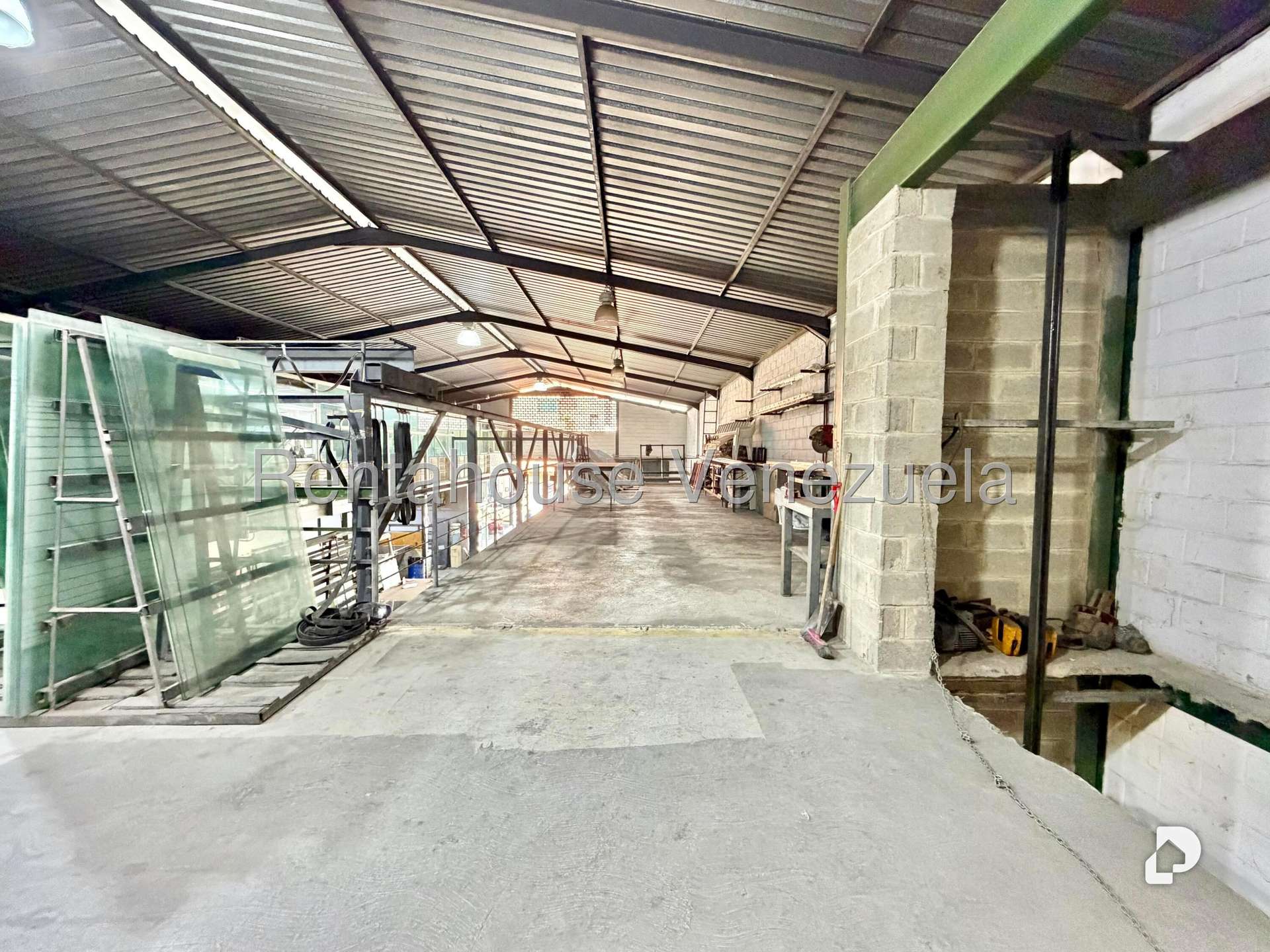 Local comercial en Catia, Caracas – 9