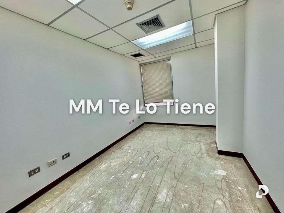 Oficina en Las Mercedes, Caracas – 4