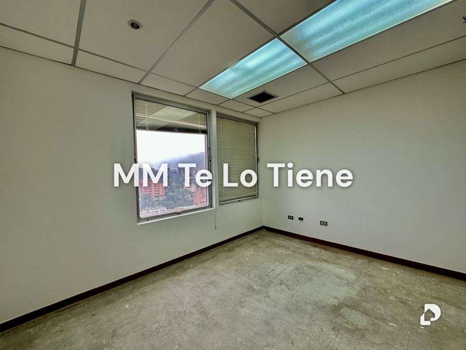 Oficina en Las Mercedes, Caracas – 6