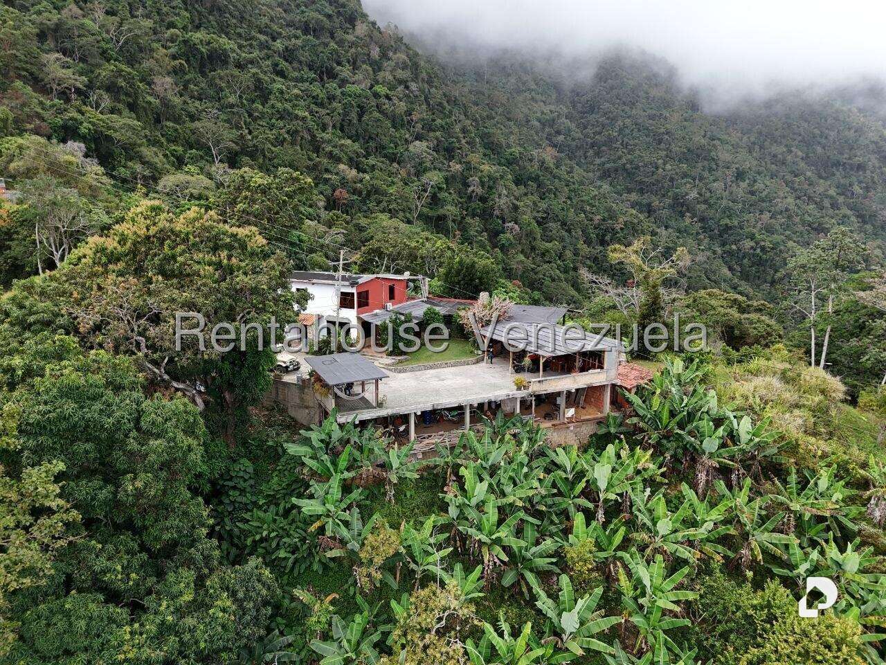Casa en Galipan, Caracas – 71