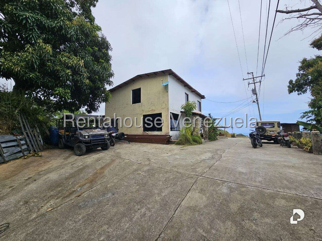 Casa en Galipan, Caracas – 12