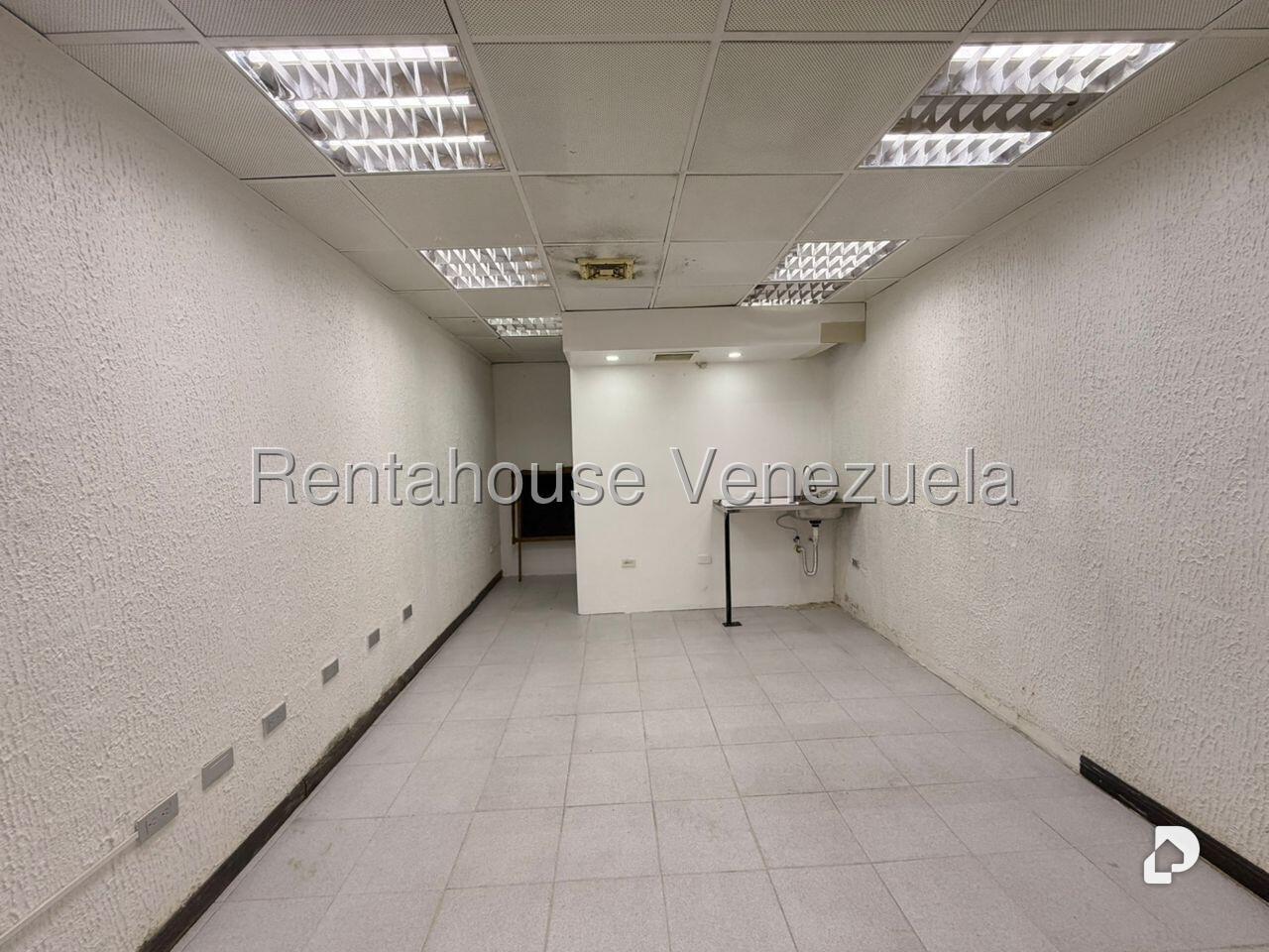 Local comercial en Prados del Este, Caracas – 5