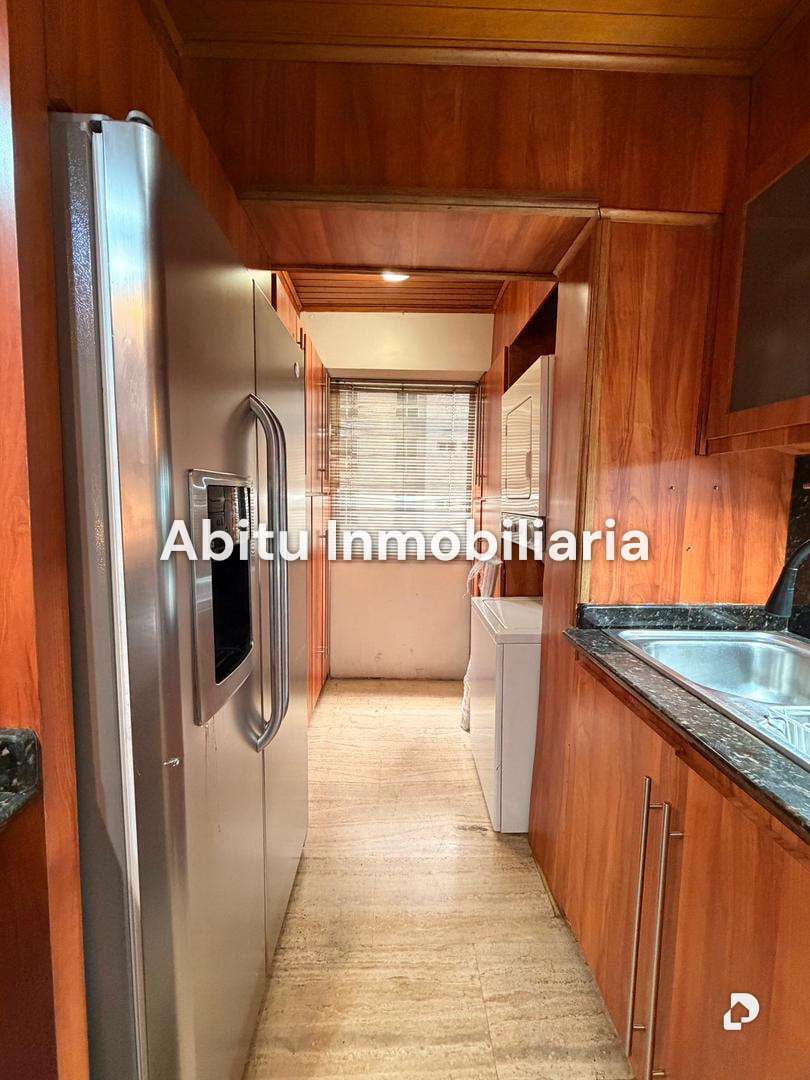 Apartamento en Campo Alegre, Caracas – 7