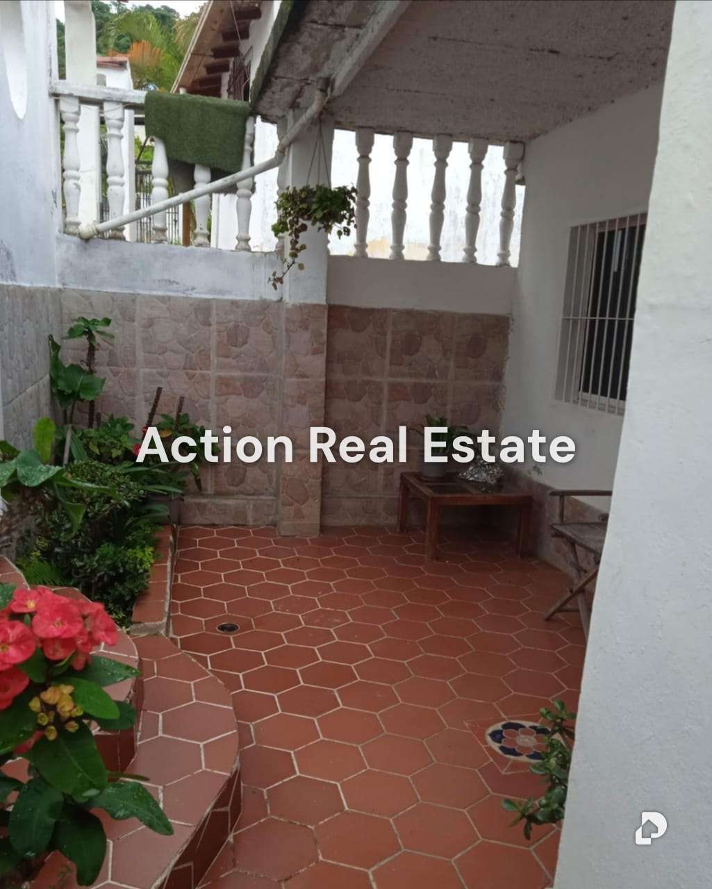 Casa en Lagunetica, Altos Mirandinos – 10