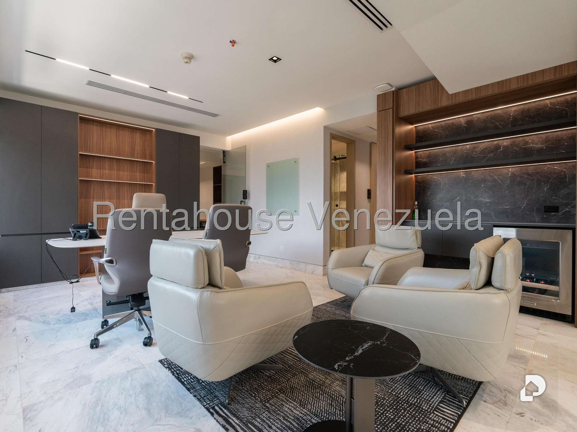 Local comercial en Las Mercedes, Caracas – 13