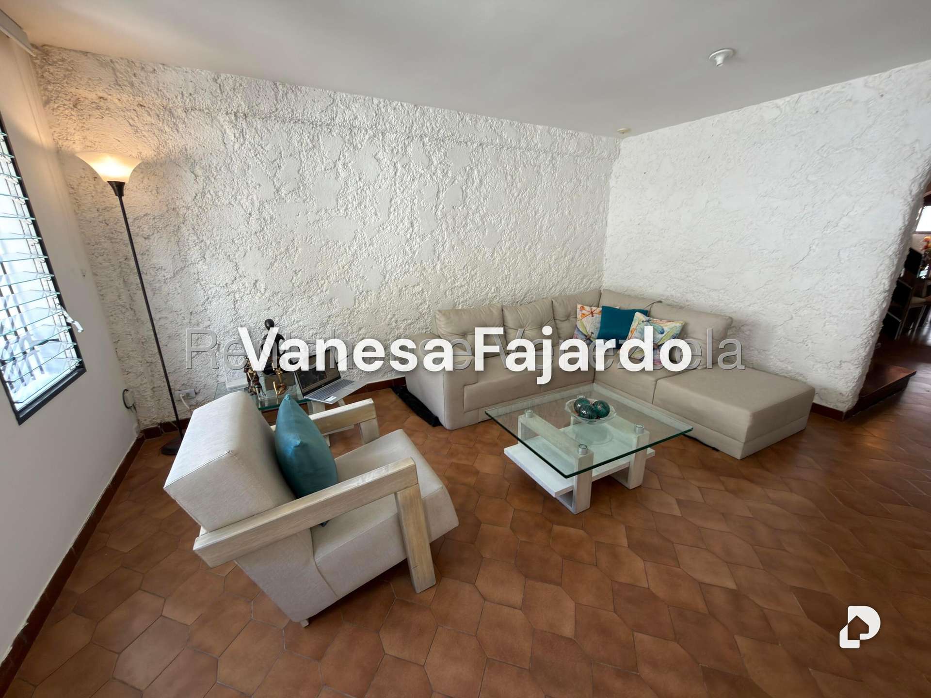 Casa en Alto Prado, Caracas – 2