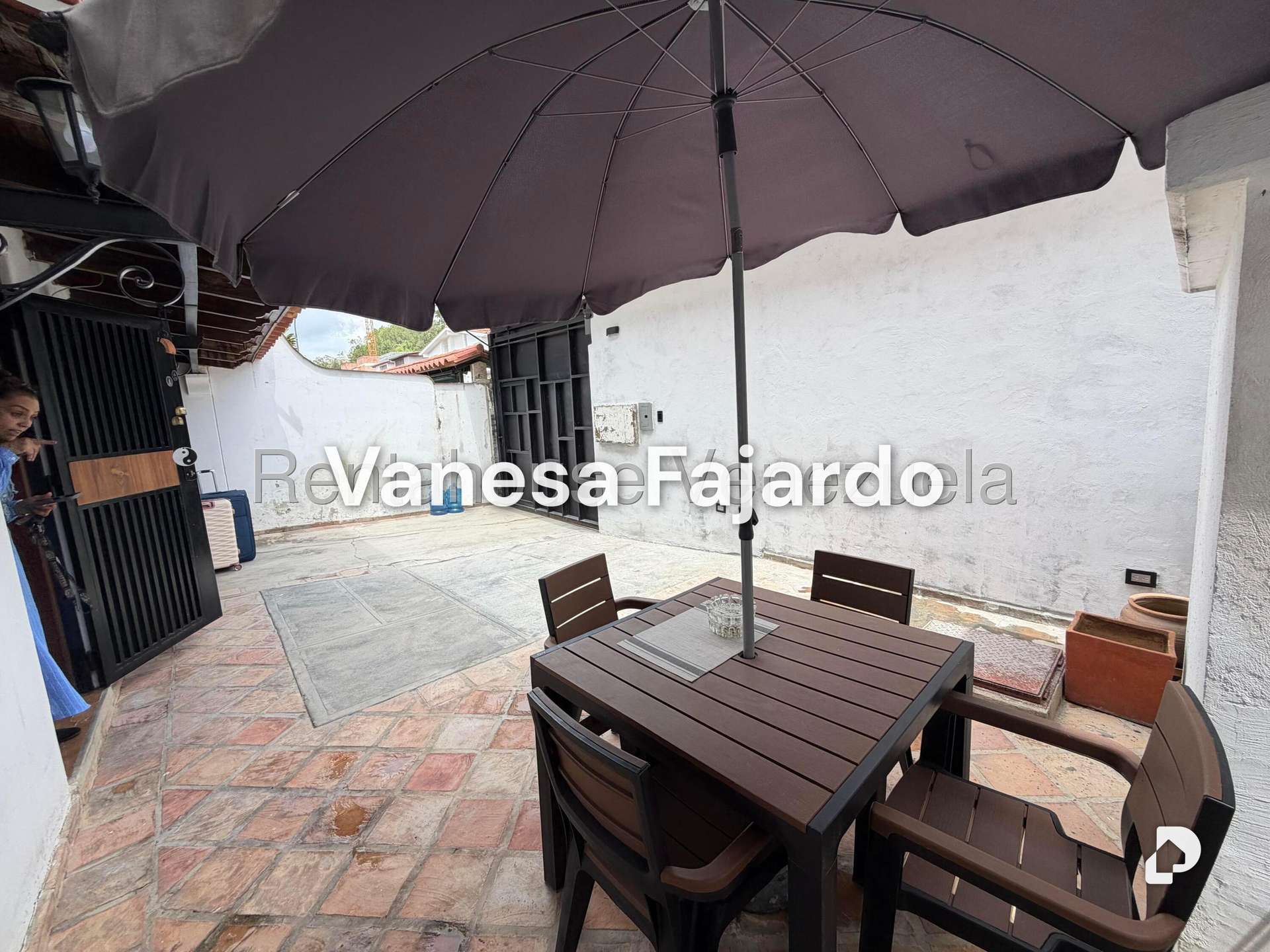 Casa en Alto Prado, Caracas – 19