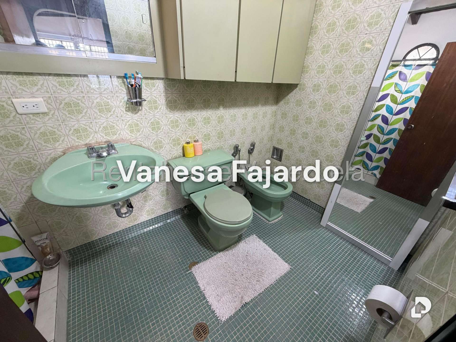 Casa en Alto Prado, Caracas – 12