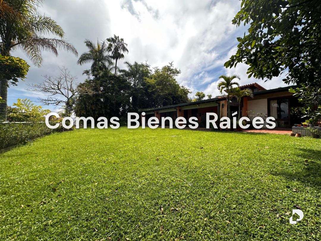 Casa en Alto Hatillo, Caracas – 12