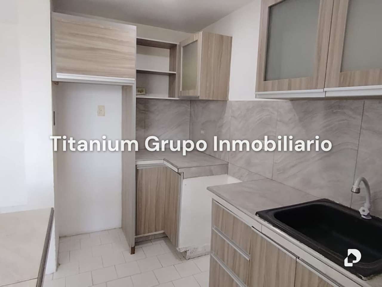 Apartamento en Paraparal, Los Guayos – 3