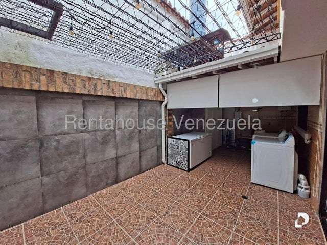 Townhouse en Parroquia Lasso de la Vega, Mérida – 19