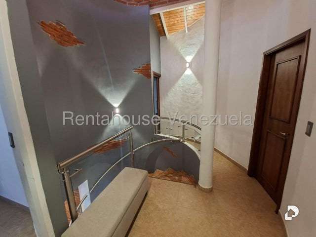 Townhouse en Parroquia Lasso de la Vega, Mérida – 10