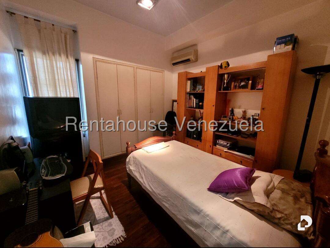 Apartamento en Guaicay, Caracas – 18