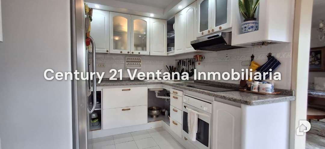 Apartamento en Las Esmeraldas, Caracas – 13
