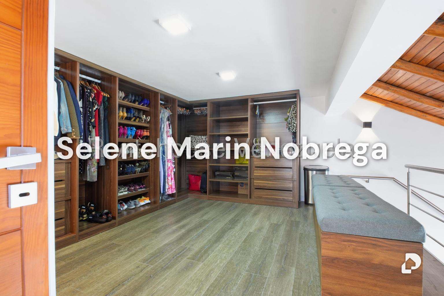 Casa en Alto Hatillo, Caracas – 16