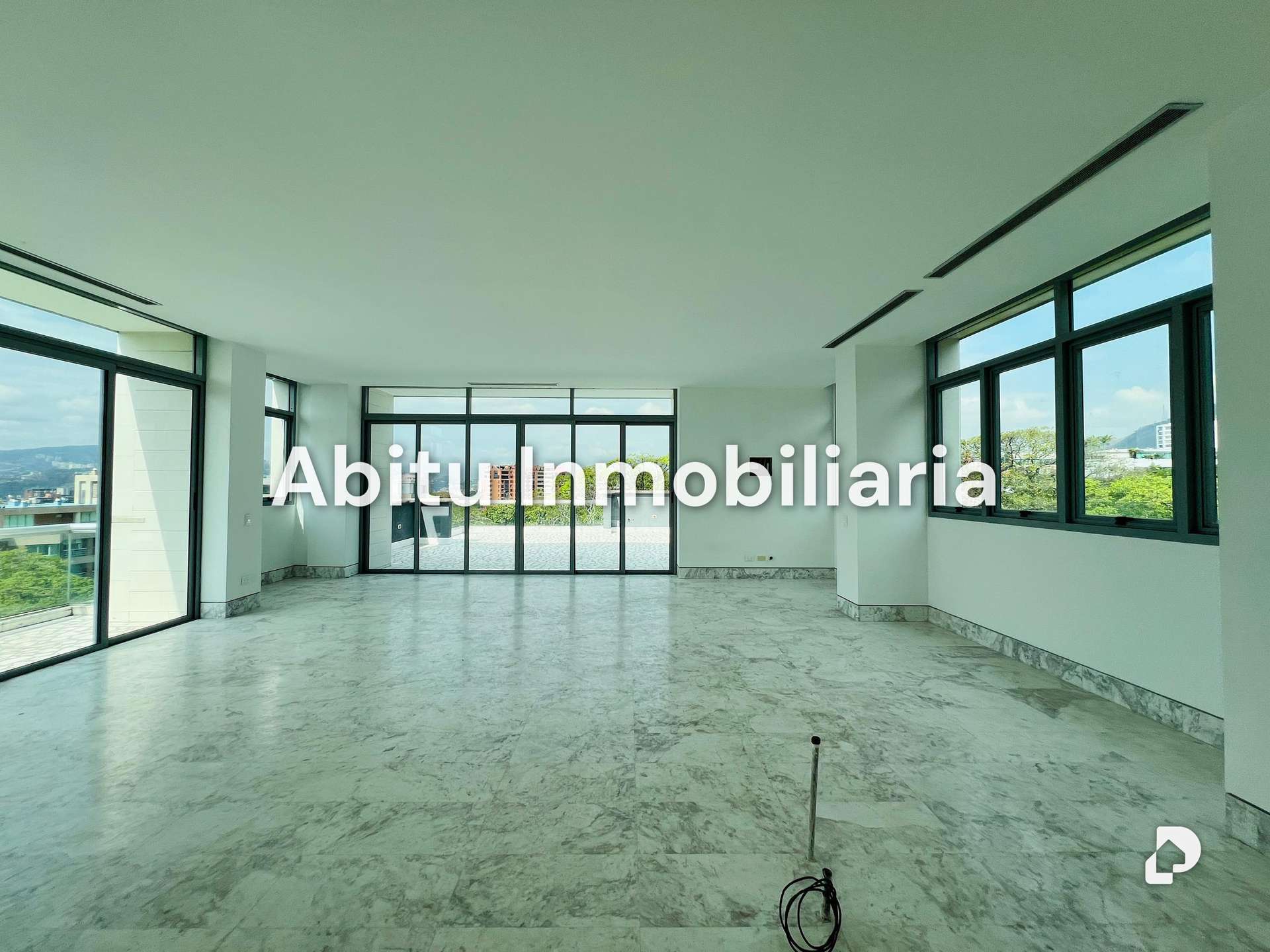 Apartamento en La Castellana, Caracas – 14