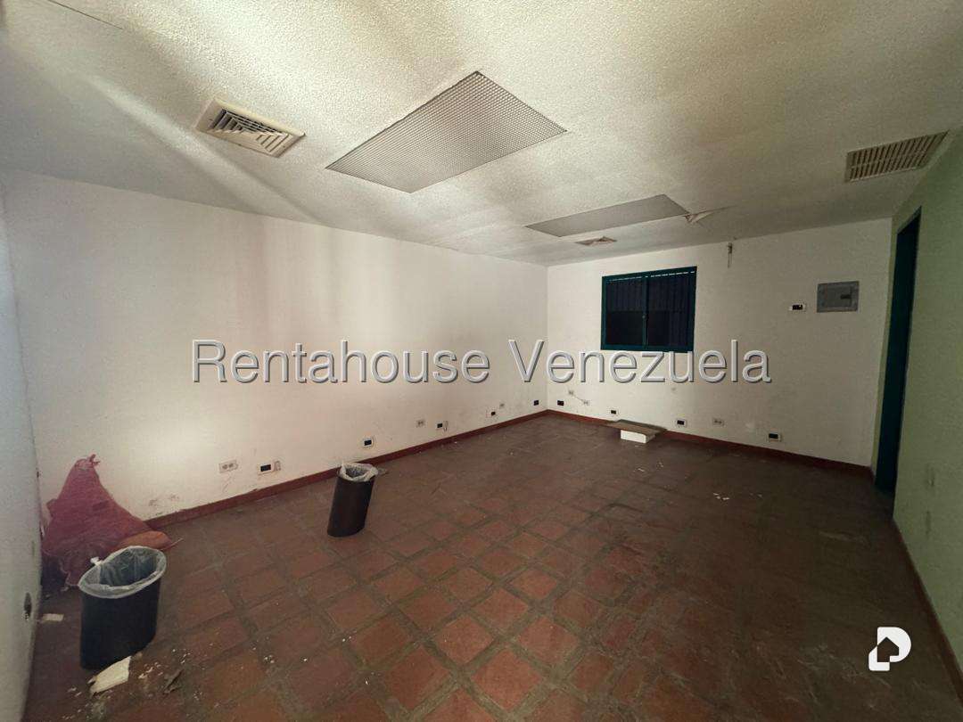 Local comercial en El Hatillo, Caracas – 21