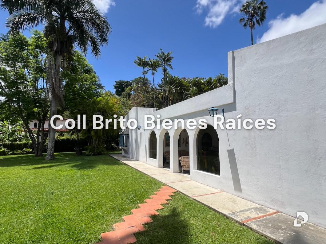 Casa en Cerro Verde, Caracas – 2