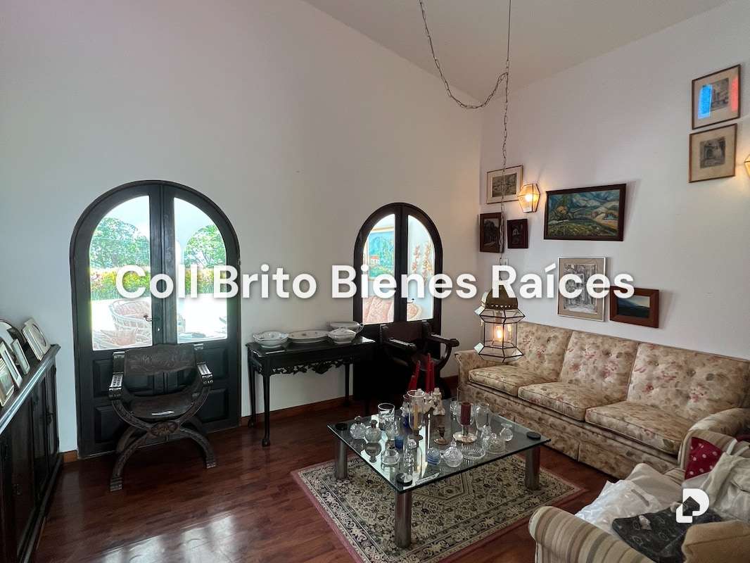 Casa en Cerro Verde, Caracas – 8