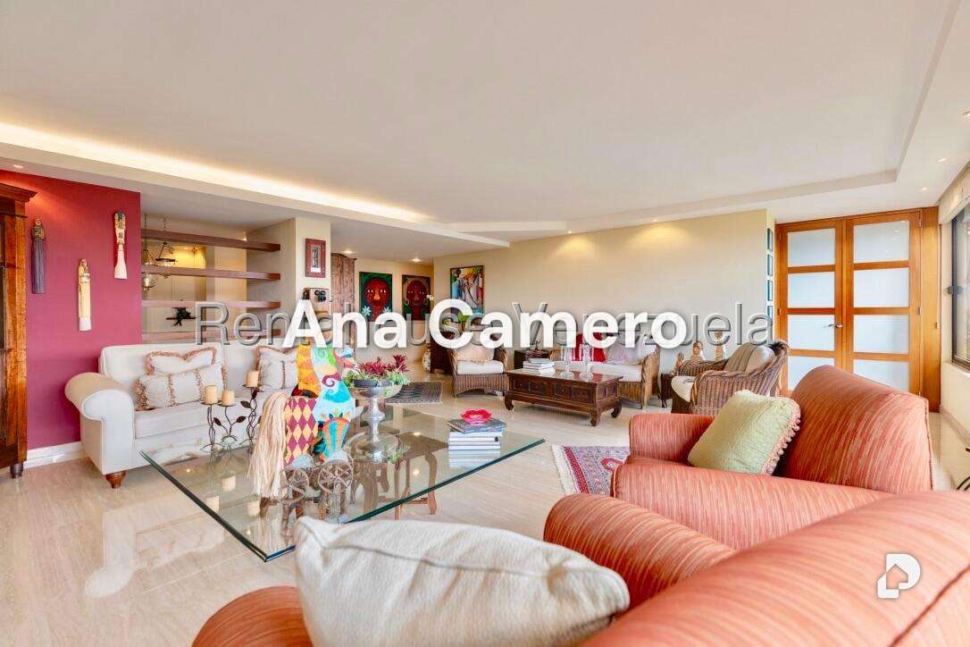 Apartamento en Alto Hatillo, Caracas – 10