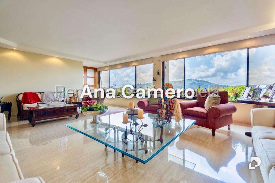 Apartamento en Alto Hatillo, Caracas – 1