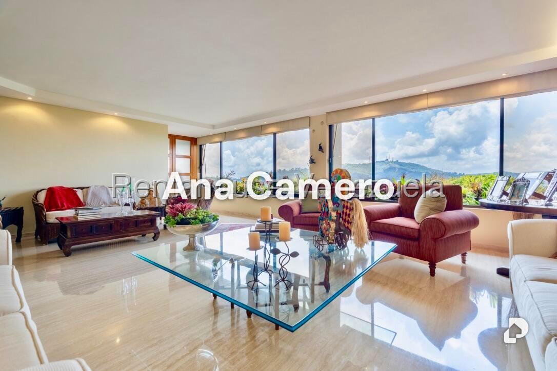 Apartamento en Alto Hatillo, Caracas – 1