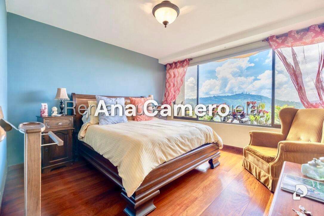 Apartamento en Alto Hatillo, Caracas – 30