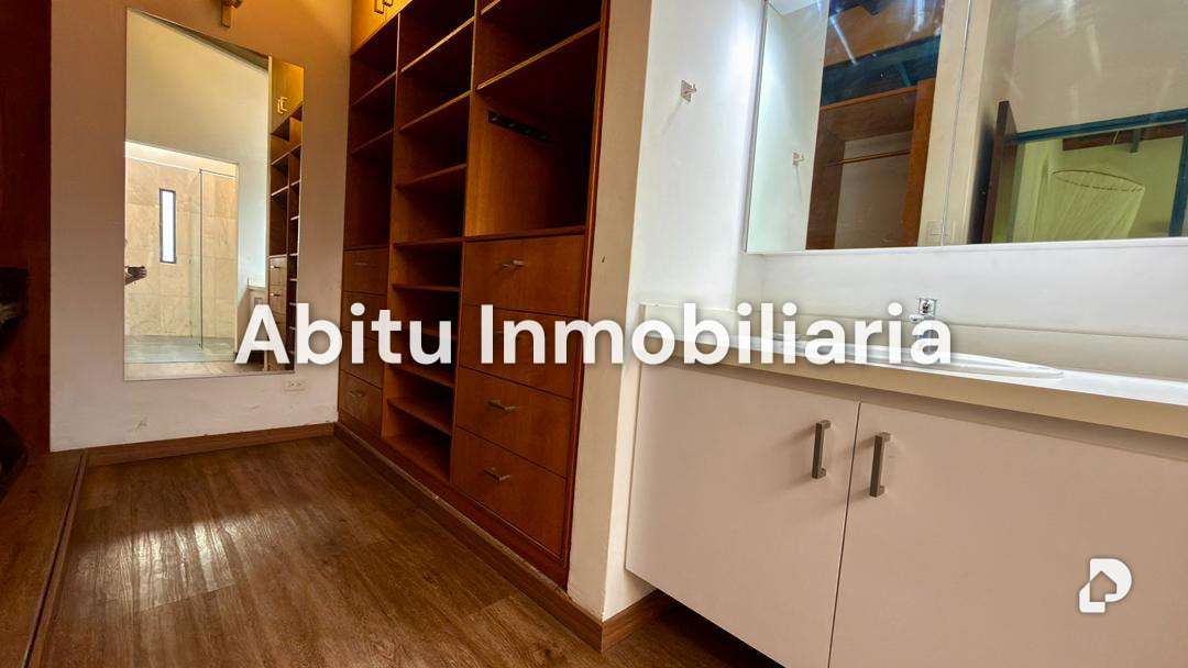 House in Cerro Verde, Caracas – 18