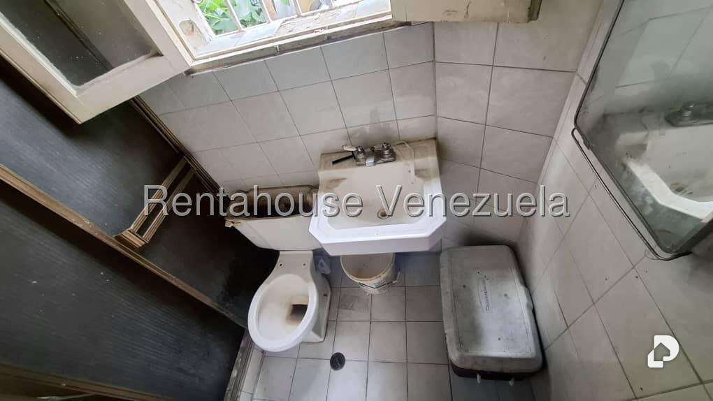 Casa en Bello Monte, Caracas – 9