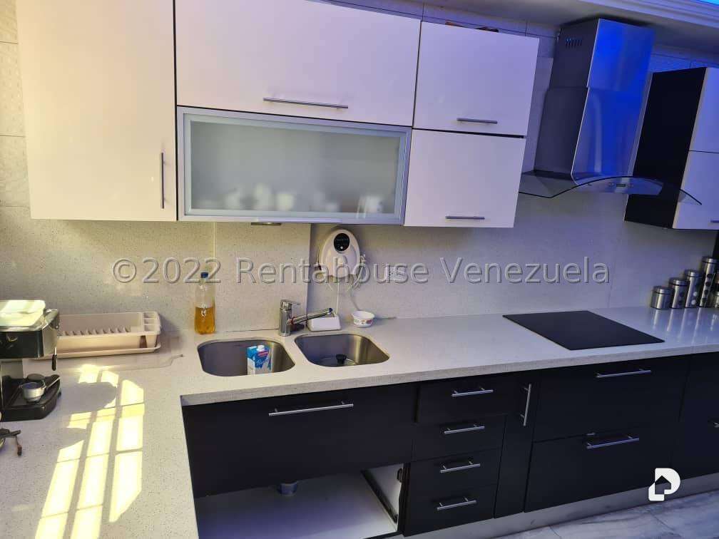 Casa en Colinas de Bello Monte, Caracas – 14