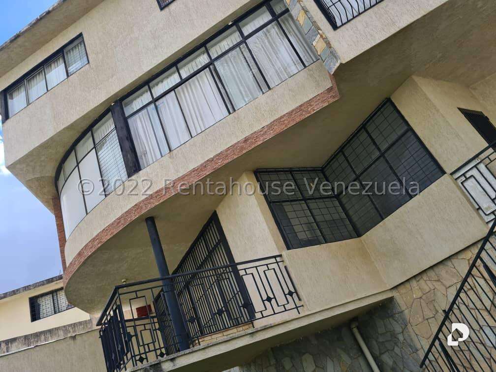 Casa en Colinas de Bello Monte, Caracas – 38