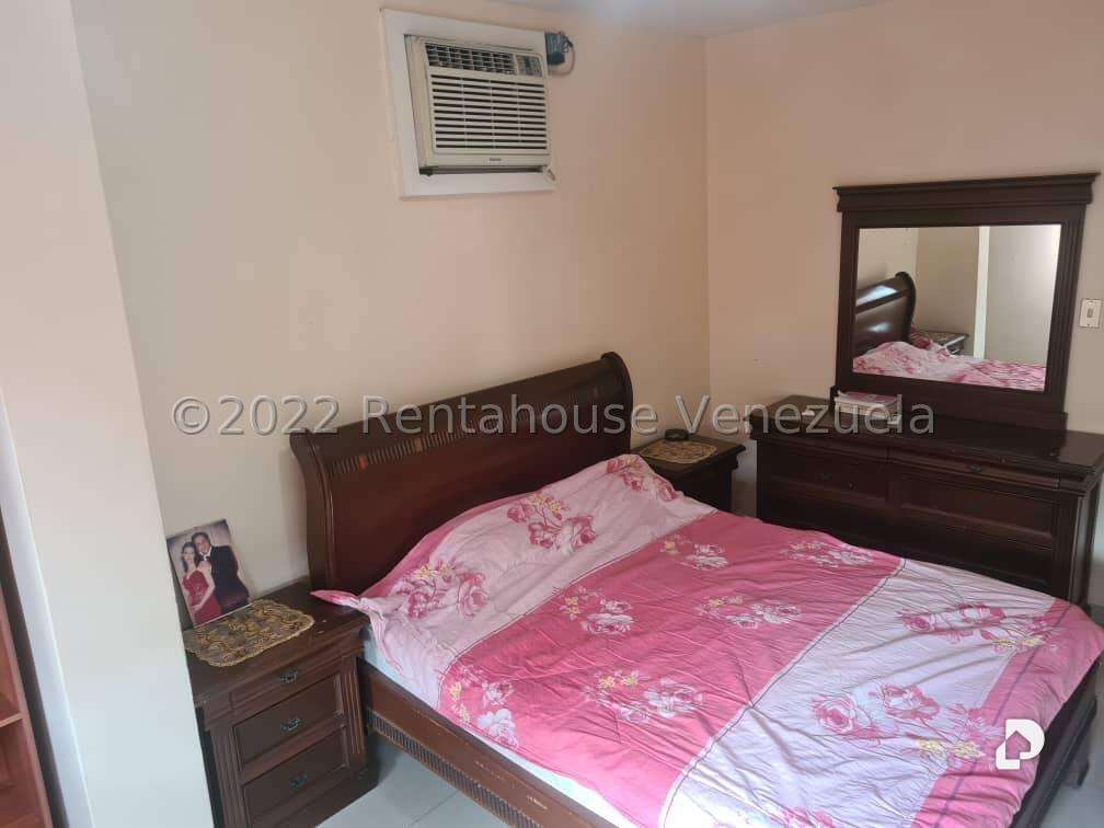Casa en Colinas de Bello Monte, Caracas – 28