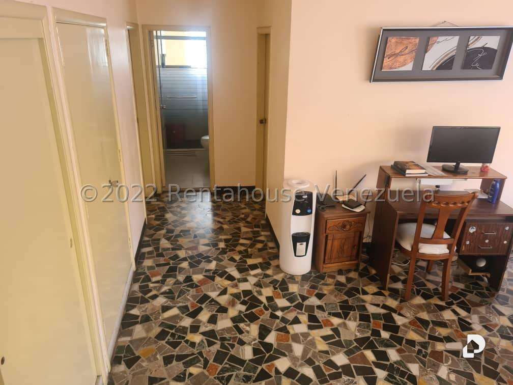 Casa en Colinas de Bello Monte, Caracas – 8