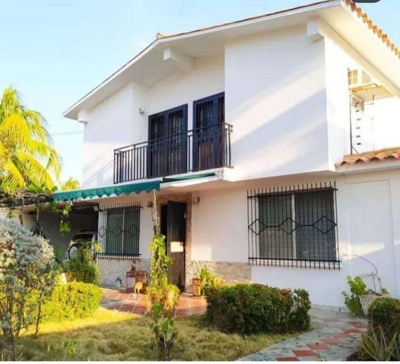 Casa en Cumboto Norte, Puerto Cabello - 1