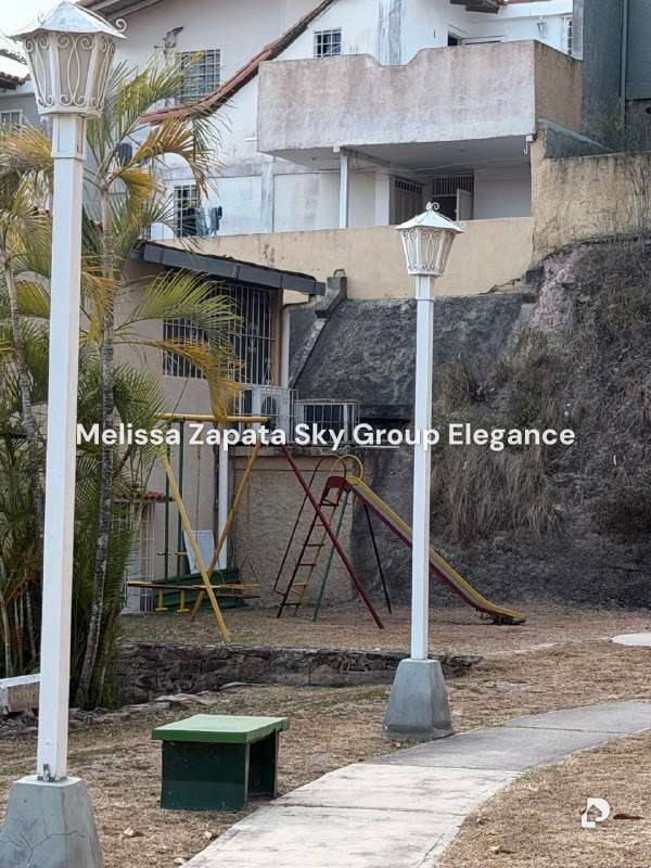 Casa en Villas Royal Gardens Este De Barqu, Barquisimeto – 5