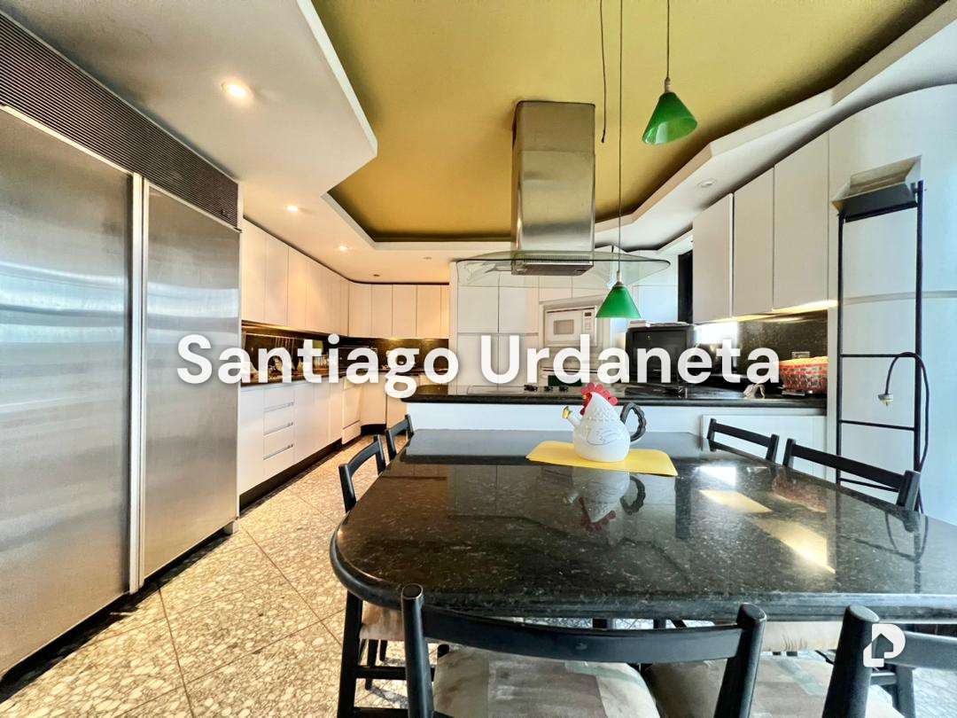 Apartamento en Urb. Miranda, Caracas – 11