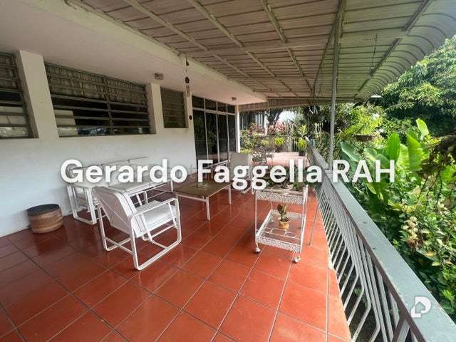 Casa en La Boyera, Caracas – 21